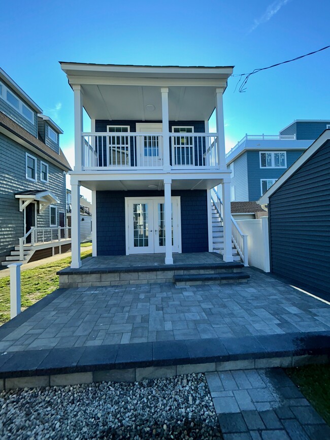 property at 903B Ocean Ave