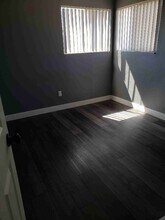16526 Chestnut St in Hesperia, CA - Foto de edificio - Building Photo