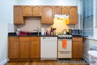 56 Queensberry St, Unit 3 in Boston, MA - Foto de edificio - Building Photo