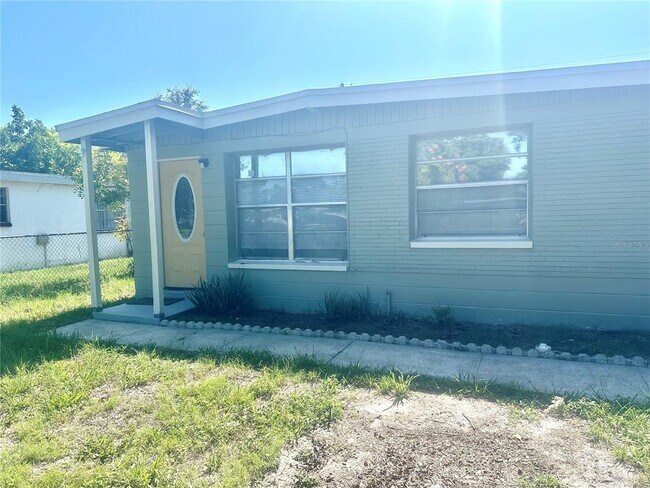 9571 83rd St N in Seminole, FL - Building Photo - Building Photo