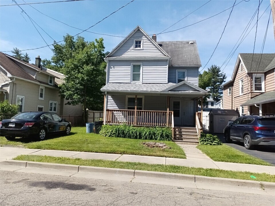 24 Burdick Ave in Johnson City, NY - Building Photo