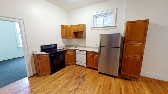 property at 2431 Vine St