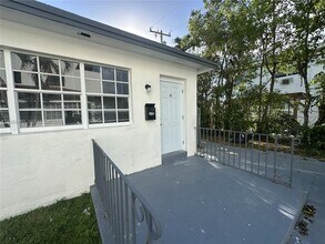 740 84th St in Miami Beach, FL - Building Photo - Building Photo