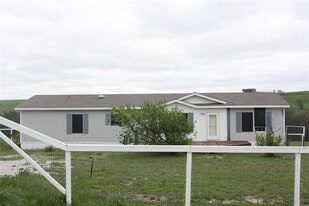 327 PR-4443 in Rhome, TX - Building Photo