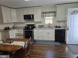 1358 Graves Mill Rd in Madison, VA - Building Photo