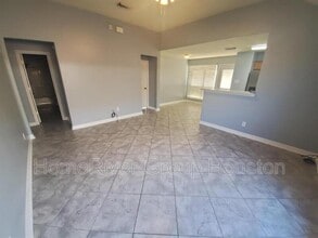 14927 Diamond Way in Baytown, TX - Foto de edificio - Building Photo