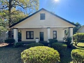 1124 W Lincoln Ave in Albany, GA - Building Photo