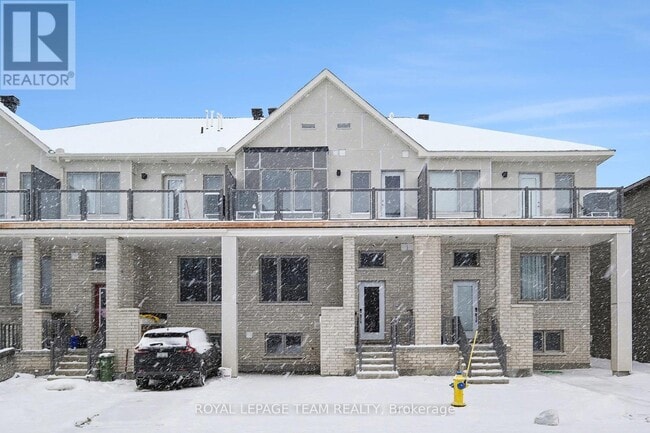 property at 334 Catsfoot Walk