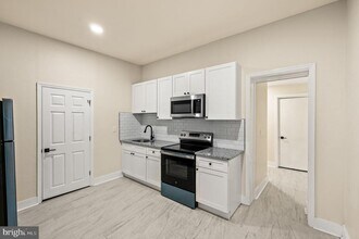1619 N 55th St in Philadelphia, PA - Building Photo - Building Photo