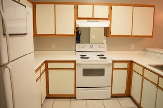 731 Bragg Dr in Wilmington, NC - Building Photo - Building Photo