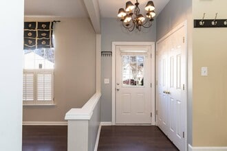 4254 Vienna Crest Dr in Raleigh, NC - Building Photo - Building Photo