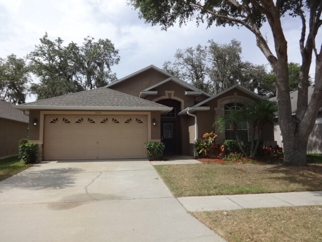 2526 Siena Way in Valrico, FL - Building Photo