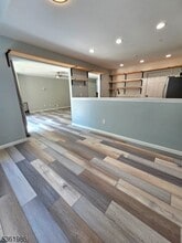149 Skipton Pl in Franklin Township, NJ - Foto de edificio - Building Photo