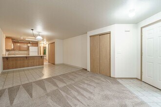 11703 NE 32nd St in Vancouver, WA - Building Photo - Building Photo