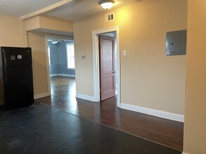 1820 W 78th St, Unit 3 in Chicago, IL - Building Photo - Building Photo