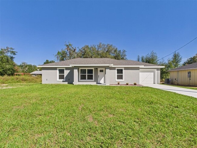 5323 NW 8th Pl