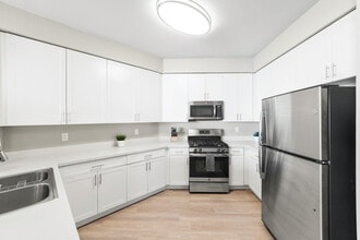 375 Harbour Cove Dr in Sparks, NV - Building Photo - Building Photo