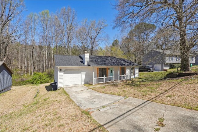 1063 Salisbury Trail in Riverdale, GA - Building Photo - Building Photo