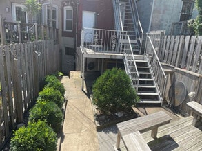 1223 Harvard St NW in Washington, DC - Foto de edificio - Building Photo