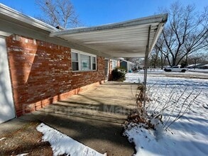 6740 Doris Dr in Indianapolis, IN - Building Photo - Building Photo
