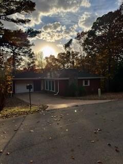 9 Brighstone Ln in Bella Vista, AR - Building Photo