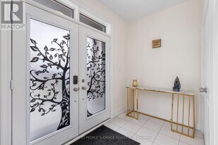 64 Coldwell Bay Cir in Vaughan, ON - Building Photo