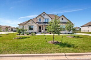 318 Prairie Clover Dr in Dripping Springs, TX - Building Photo