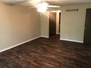 1885 Chipping Way in Bloomfield Township, MI - Building Photo - Building Photo