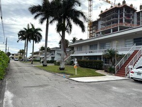 4802 N Flagler Dr in West Palm Beach, FL - Building Photo - Building Photo