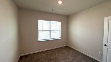 130 Fenwick Dr in Woodruff, SC - Building Photo - Building Photo