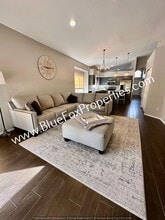 3398 N Sand Creek Ct in Tucson, AZ - Building Photo - Building Photo