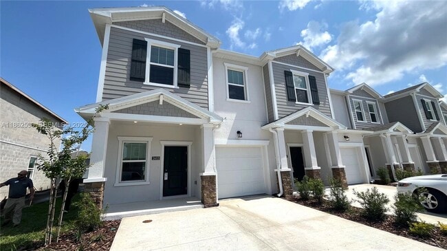 property at 2653 Skyline Lp