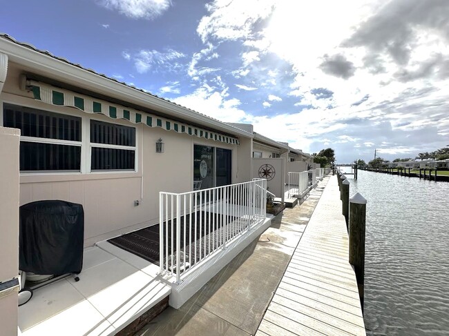 property at 907A Gibbs Rd