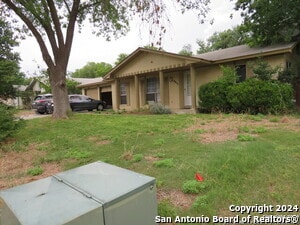 property at 4815 Sorrento