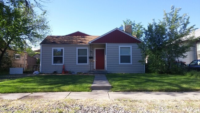 1051 Teller Ave, Unit #2