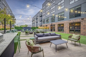 Slate in Salt Lake City, UT - Foto de edificio - Building Photo