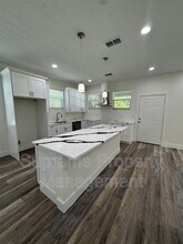 7004 Madison Ave in Tampa, FL - Building Photo - Building Photo