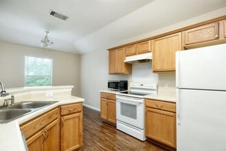 3201 El Salido Pkwy in Cedar Park, TX - Building Photo - Building Photo