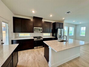 1210 Shaded Rock Dr in Missouri City, TX - Building Photo - Building Photo