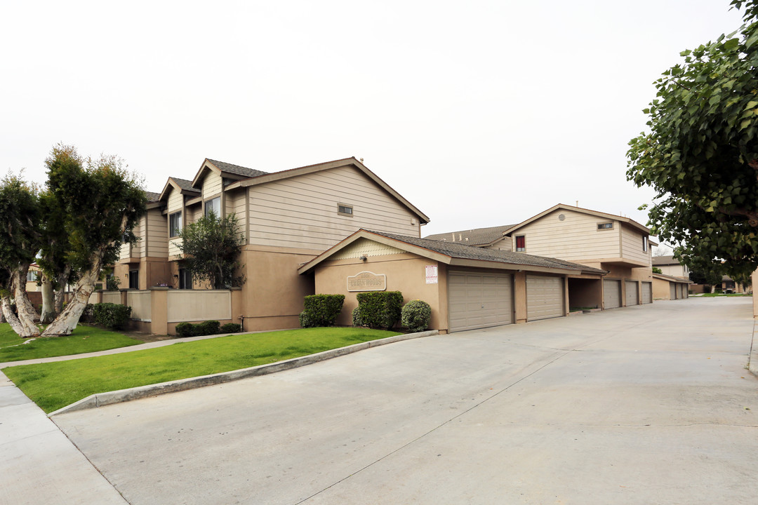 Urban Woods in Garden Grove, CA - Building Photo