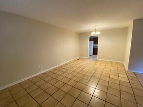 2506 Waldemar Ln in Tallahassee, FL - Building Photo - Building Photo