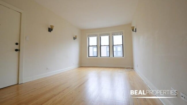 property at 4040 N Ashland Ave