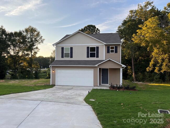 229 Wilson St in Gastonia, NC - Building Photo - Building Photo