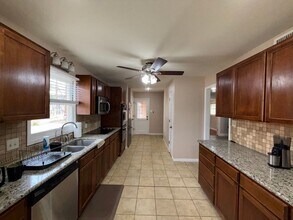 2130 Sul Ross St in San Angelo, TX - Building Photo - Building Photo