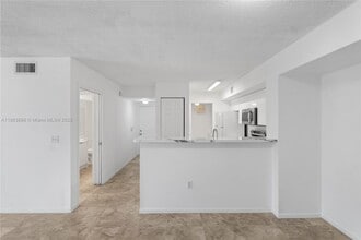 11177 SW 8th St, Unit 207 in Pembroke Pines, FL - Building Photo - Building Photo