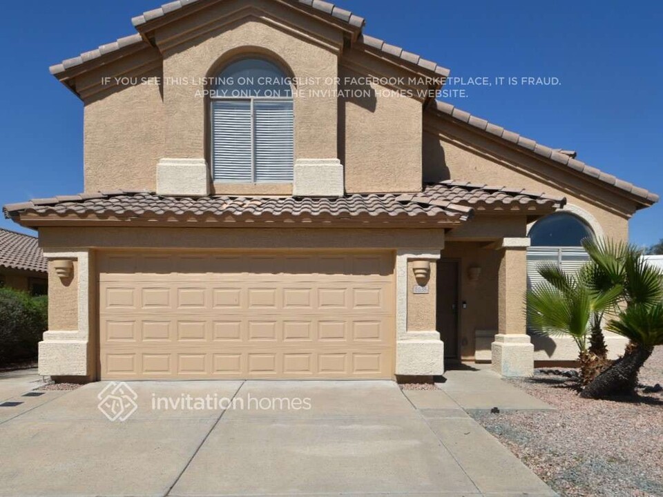 6638 W Rose Garden Ln in Glendale, AZ - Building Photo