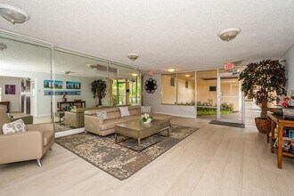 6000 NW 2nd Ave in Boca Raton, FL - Building Photo - Building Photo