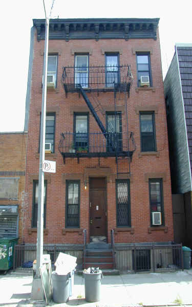 91 N 4th St in Brooklyn, NY - Building Photo