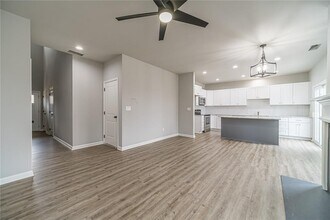 29 Richardson St in Winder, GA - Building Photo - Building Photo