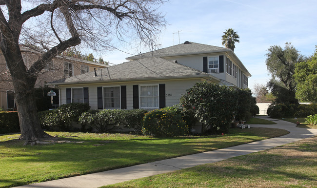 390-396 Pasadena Fwy in South Pasadena, CA - Building Photo - Building Photo